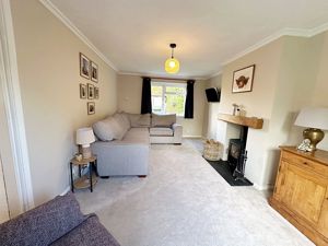 Lounge- click for photo gallery